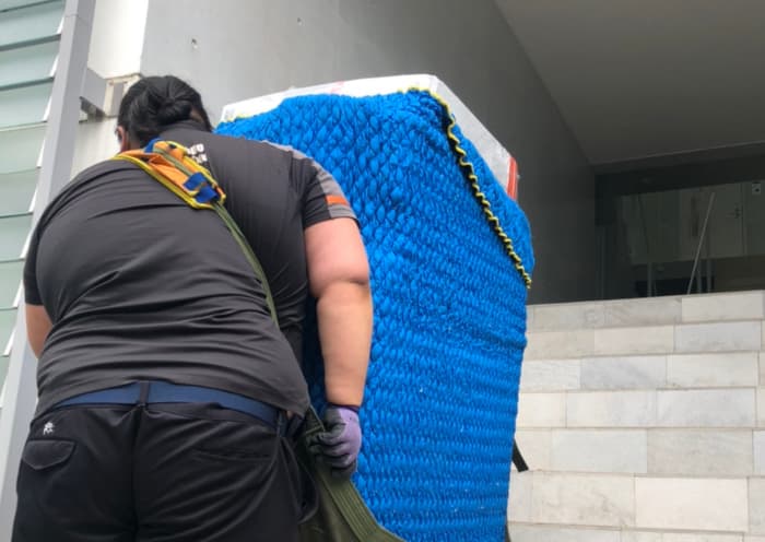 階段上げ作業をしてきました！【重量300㎏・コピー機】：お知らせ一覧